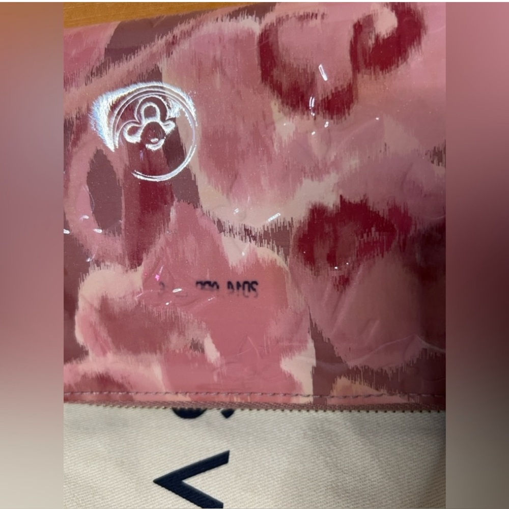 Louis Vuitton Limited Edition Monogram Vernis Ikat Flora Zippy Wallet Authentic - Picture 3 of 15